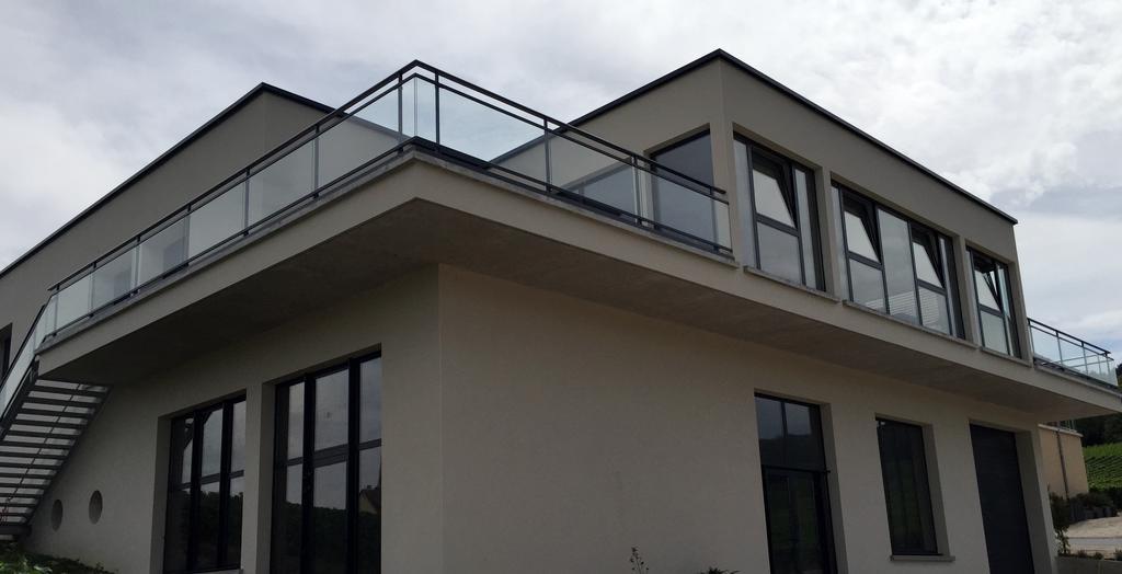 Dans Les Vignes Hotel Chamery Exterior foto