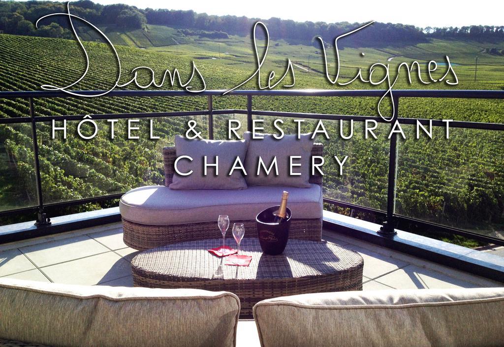 Dans Les Vignes Hotel Chamery Exterior foto